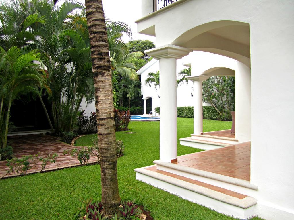 B&B Villa Hibiscus Playa del Carmen Buitenkant foto